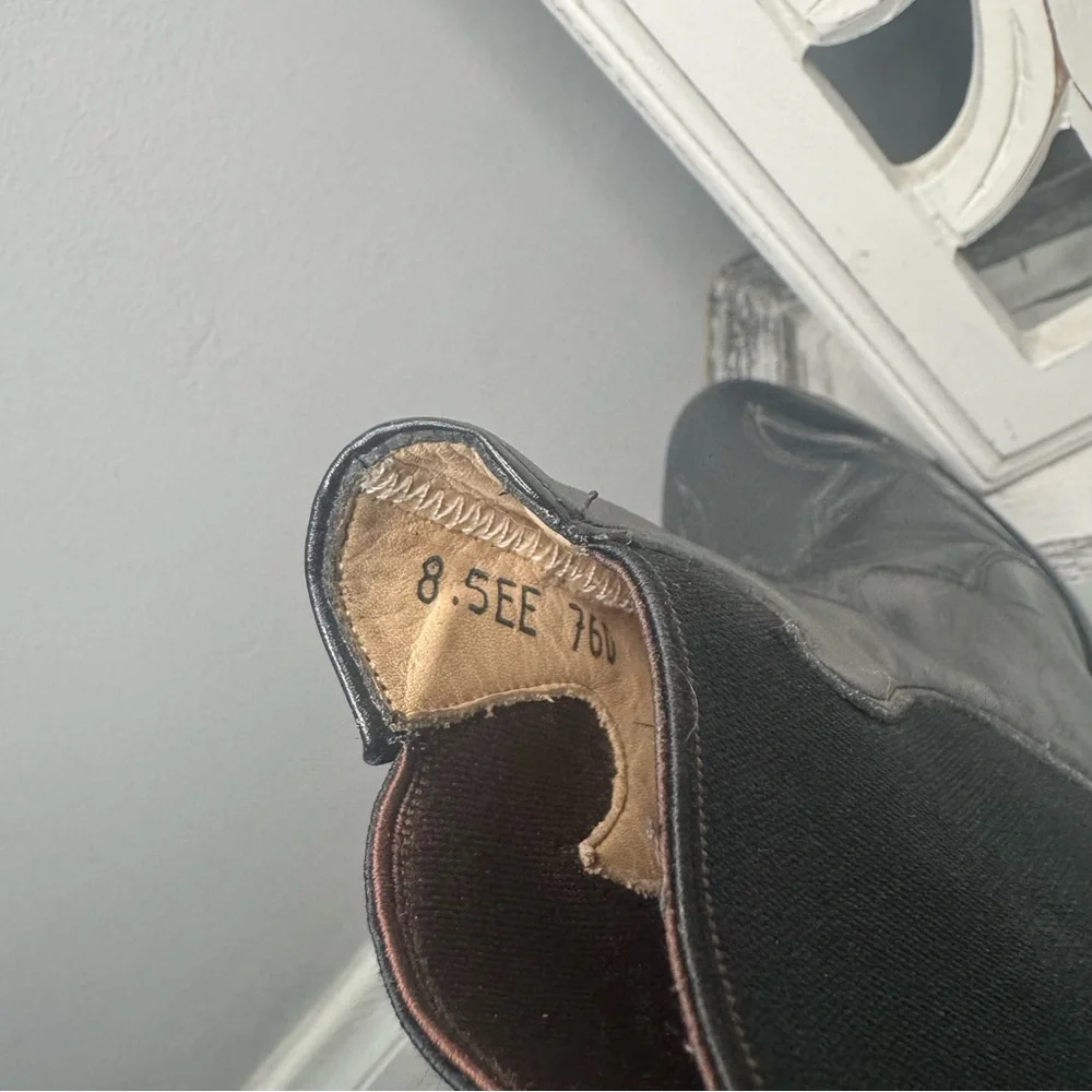 VINTAGE Western Pointed Toe Pull On Ankle Cowboy Boot Size 8.5EE Rodeo